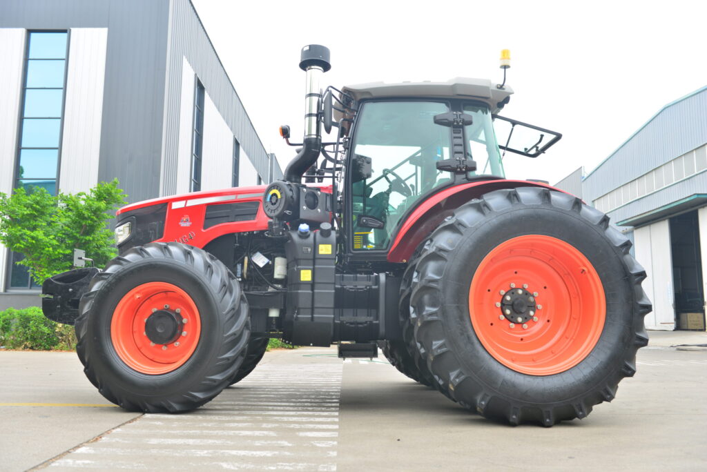 FMD top quality affordable Chinese tractors. We export tractors from China at cheap prices worldwide. See our FS2204 tractor