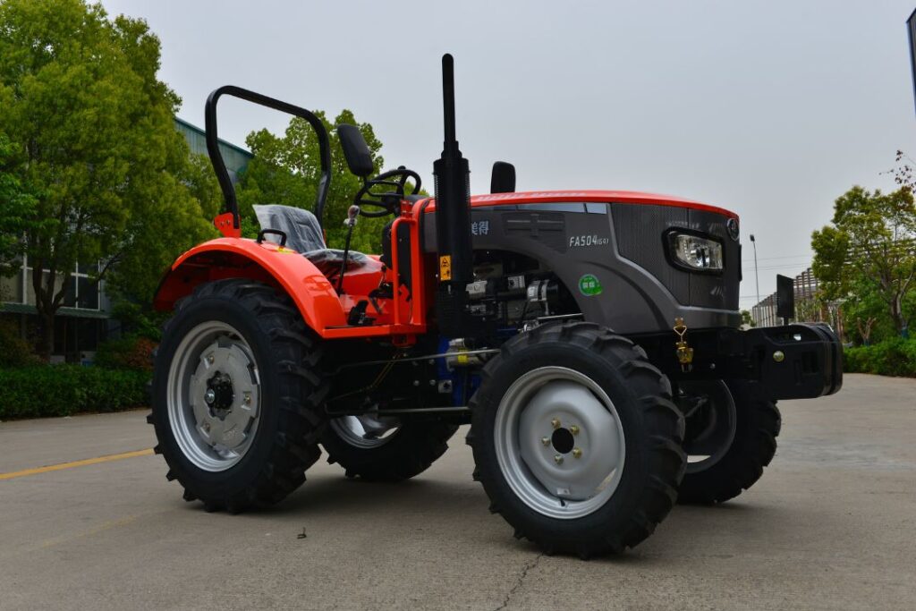 FA 504 chinese tractor from FMD. Cheap, high quality tractors from China